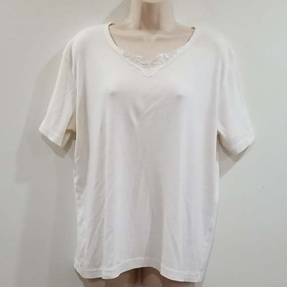 American weekend women's white blouse size large - Picture 3 of 9